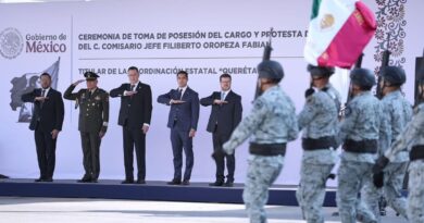 Asiste Felifer Macías a la toma de protesta del nuevo titular de la Guardia Nacional en Querétaro