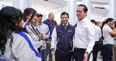 Corregidora arranca la primera entrega de Becas Municipales