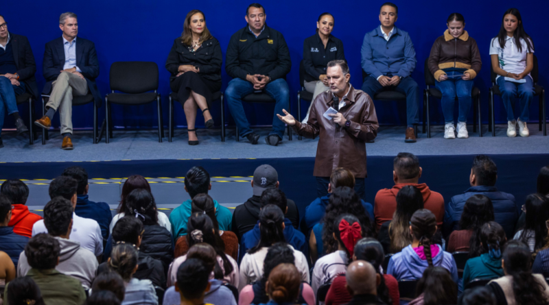 Encabeza el gobernador Mauricio Kuri la entrega de 44 Becas TC Energía “Construyendo Comunidades Sólidas 2026”