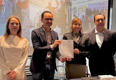 Formalizan Municipio de Querétaro y la UAQ convenio para llevar presentaciones artísticas a las delegaciones